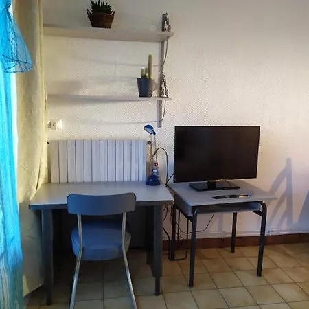 Brou-seillon : Entre Histoire Et Nature Apartment