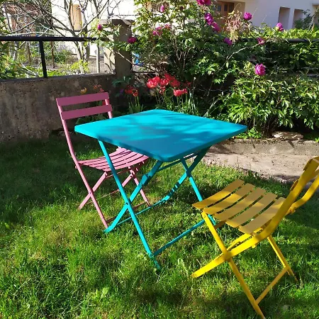 Apartment Brou-seillon : Entre Histoire Et Nature *
